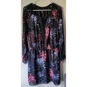 White House Black Market Women Sz 10 Black Floral Lined Dress w/ Tassel Tie Neck